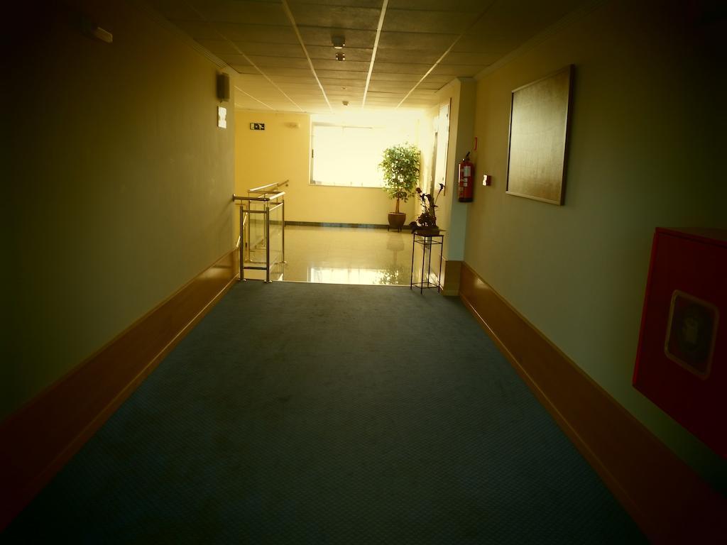 Isur Hotel Llerena