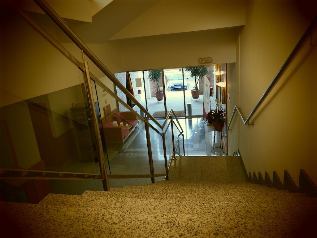 Isur Hotel