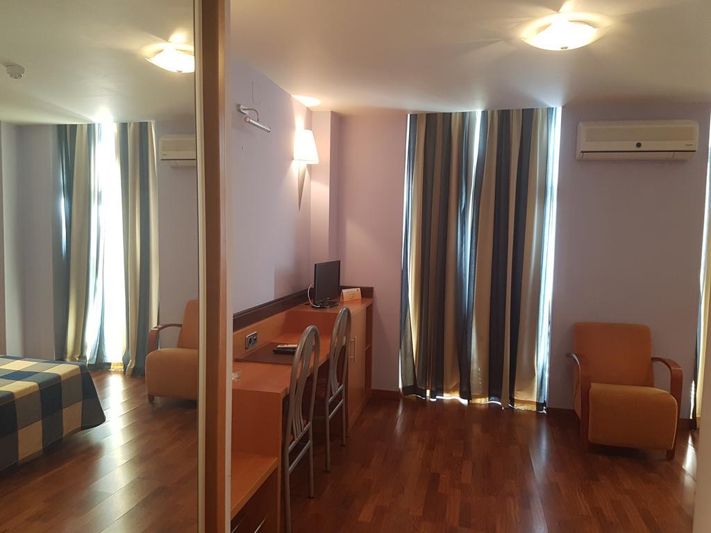 Hotel Isur Llerena