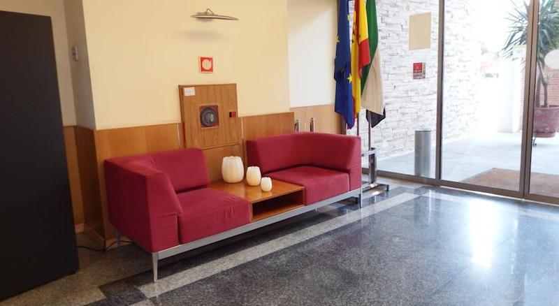 Isur Hotel 3*